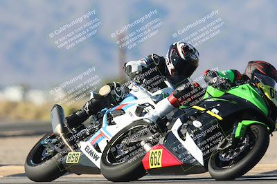 media/Nov-01-2025-CVMA (Sat) [[fc0f7531b8]]/Race 11-Amateur Supersport Open/